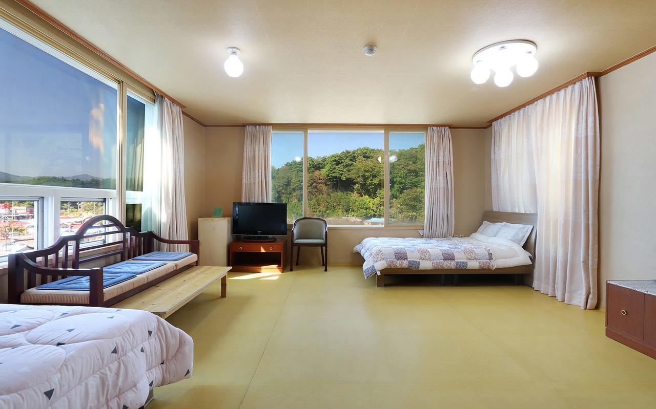 Naksan World Beach Yangyang Exterior photo
